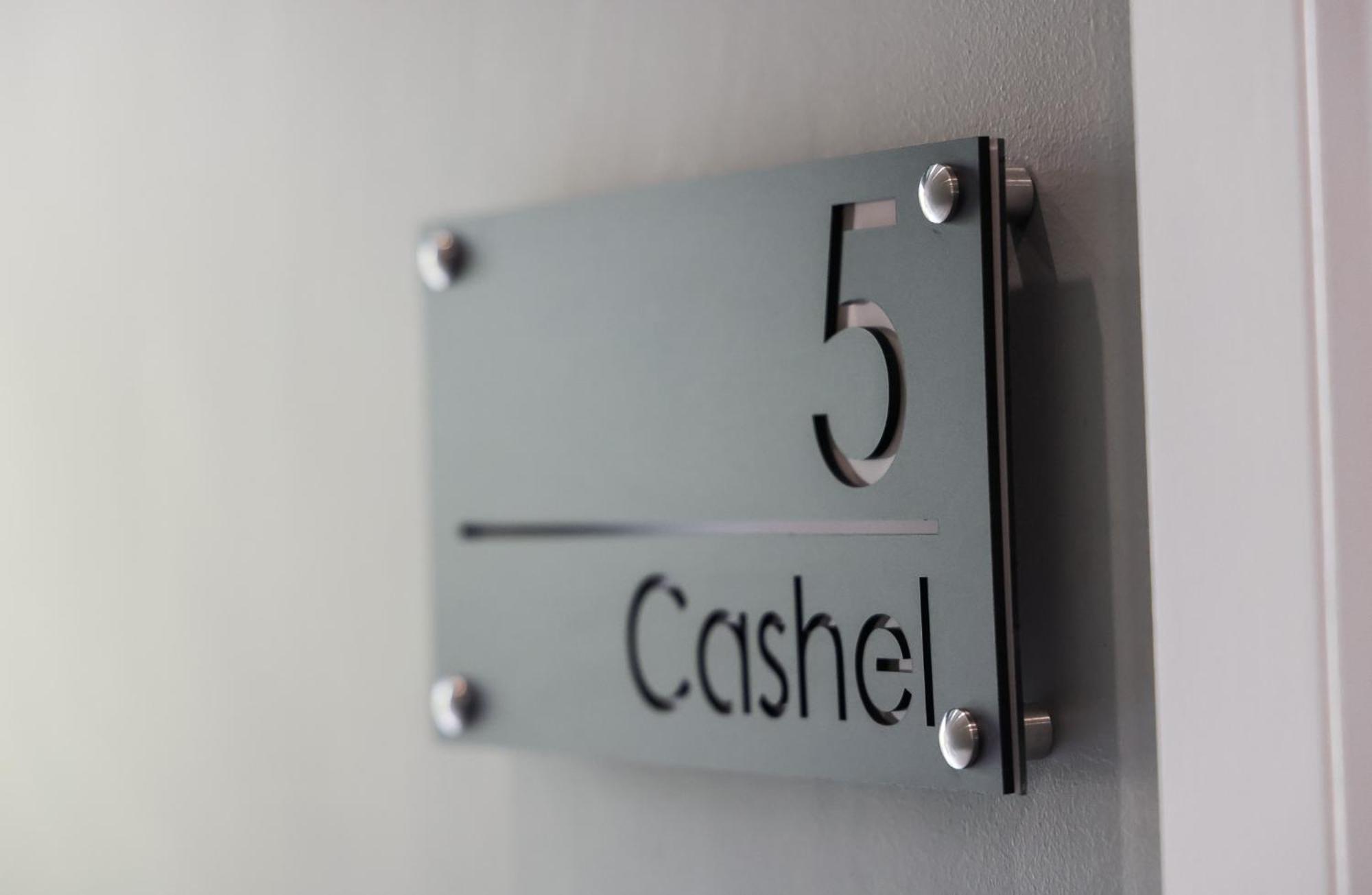 Carrick Gate Hotel Стая снимка
