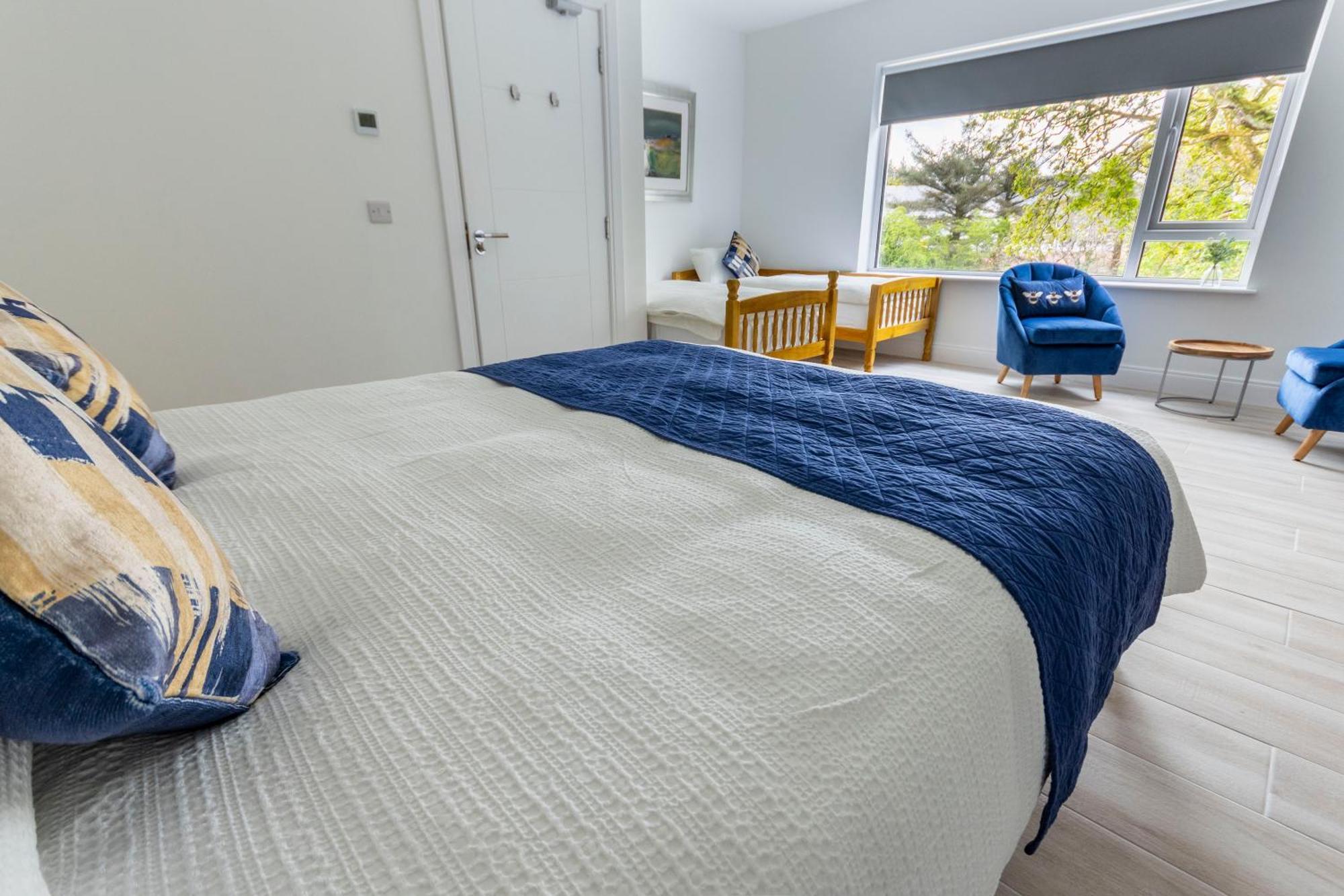 Carrick Gate Hotel Стая снимка